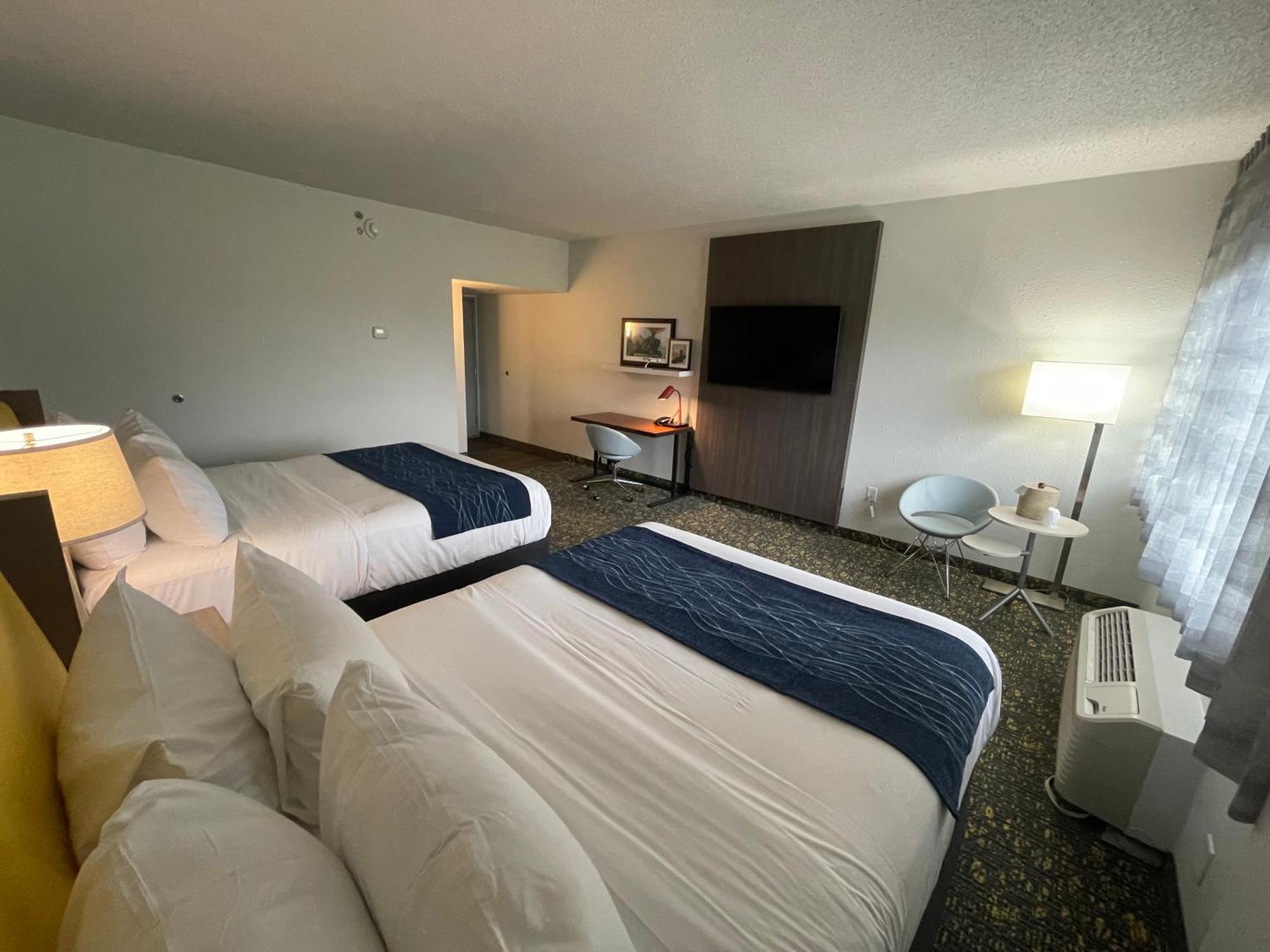 Saint Louis Airport Hotel Woodson Terrace Екстериор снимка