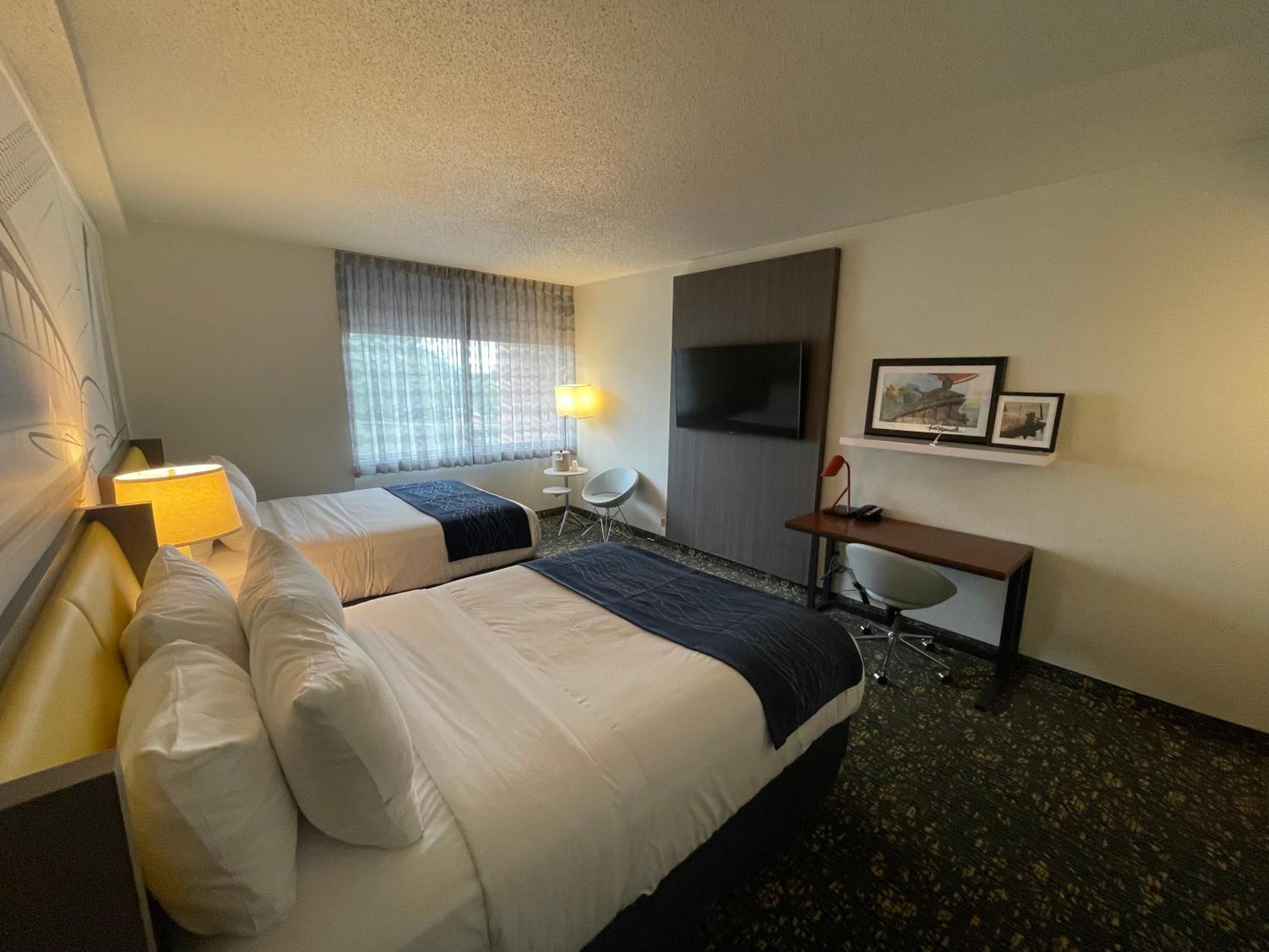 Saint Louis Airport Hotel Woodson Terrace Екстериор снимка
