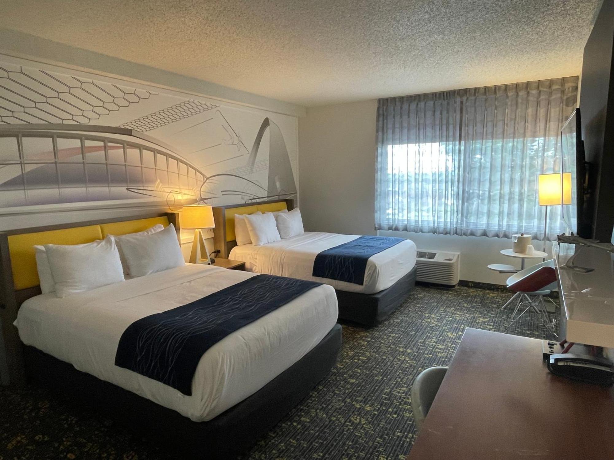 Saint Louis Airport Hotel Woodson Terrace Екстериор снимка
