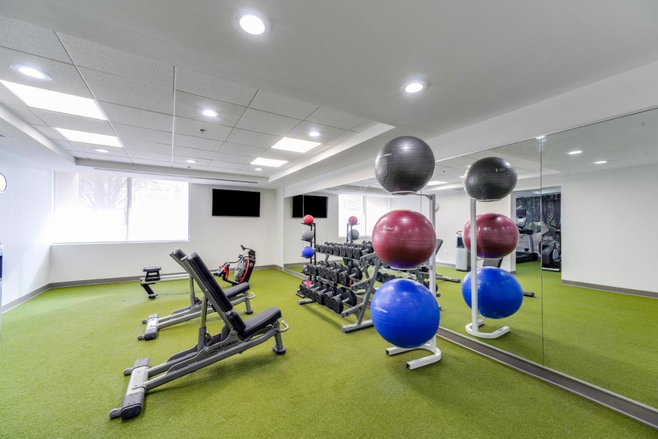 Saint Louis Airport Hotel Woodson Terrace Екстериор снимка