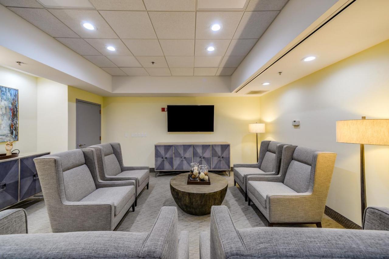 Saint Louis Airport Hotel Woodson Terrace Екстериор снимка