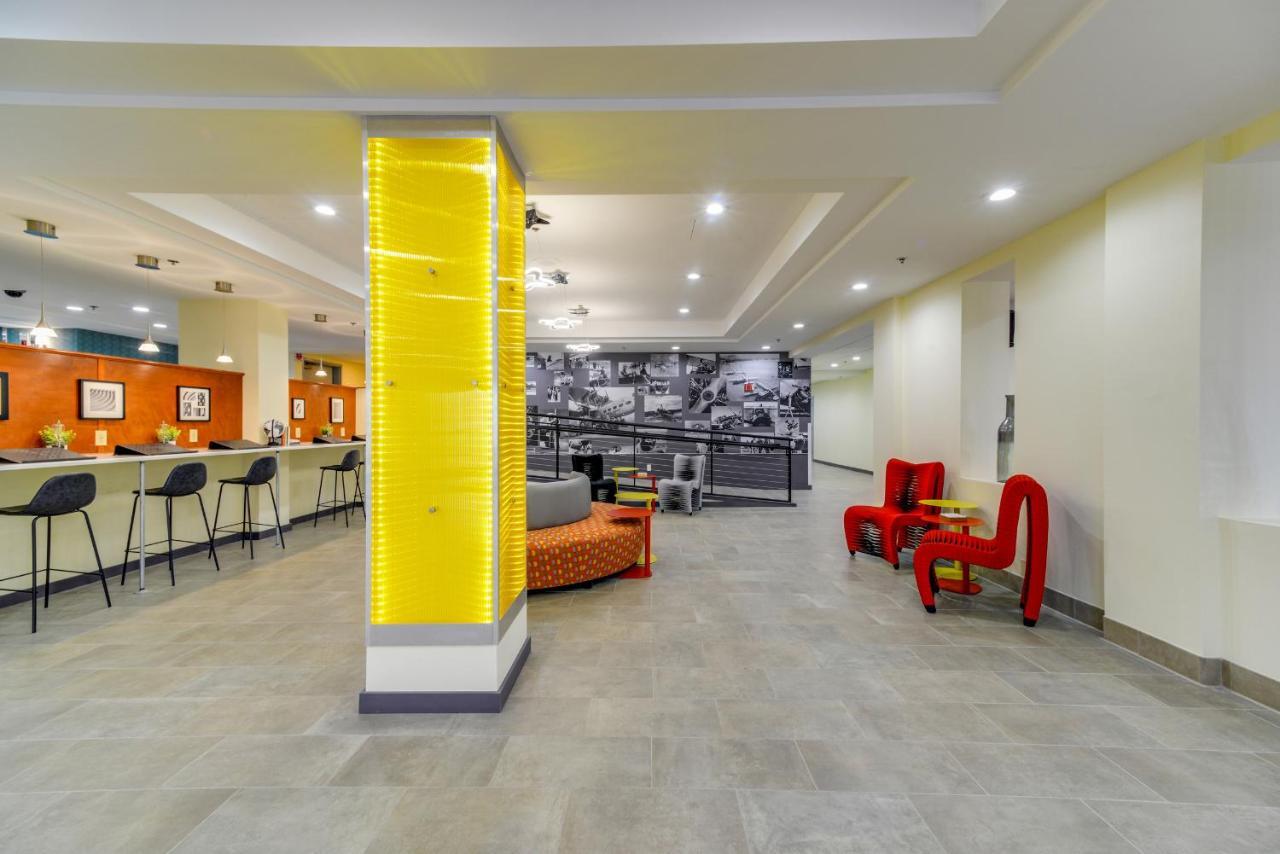 Saint Louis Airport Hotel Woodson Terrace Екстериор снимка