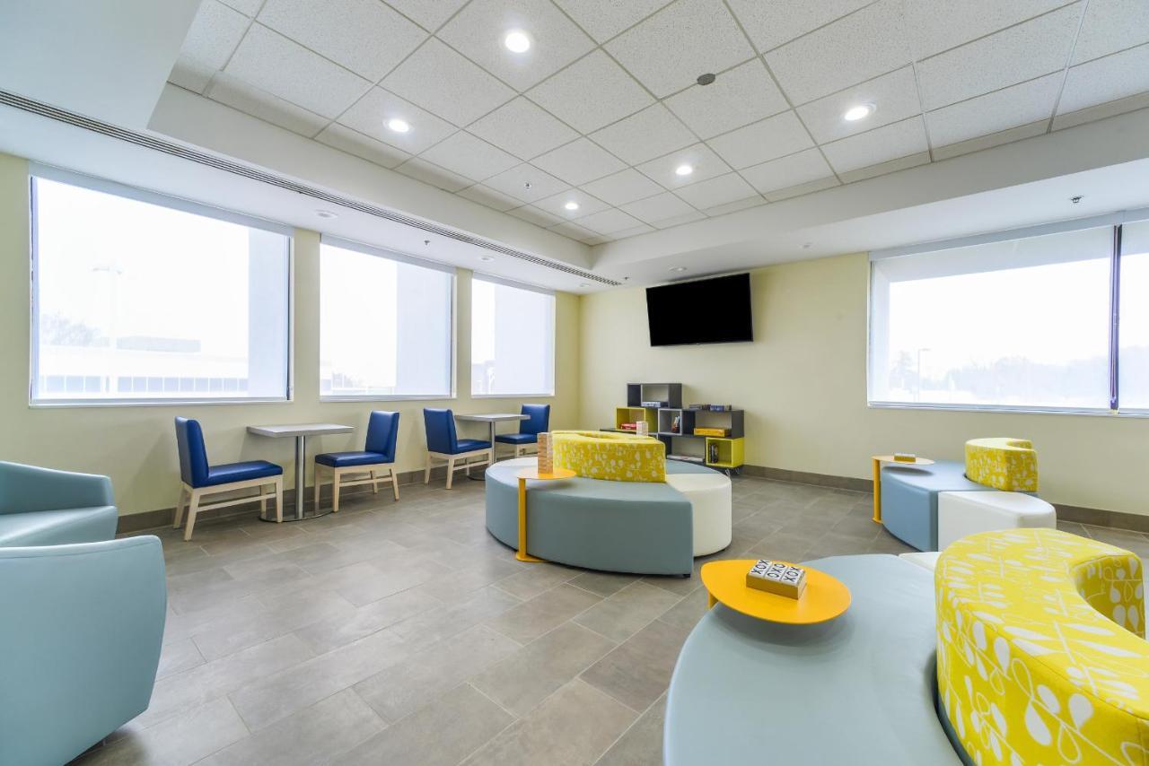 Saint Louis Airport Hotel Woodson Terrace Екстериор снимка